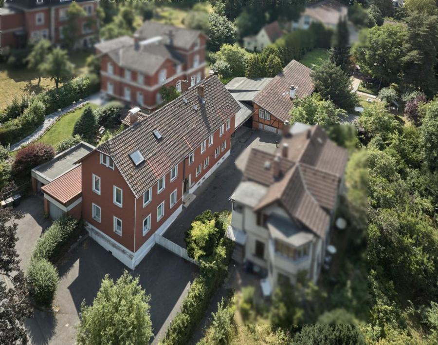 Leopold'S Apartments Mit Garten Und Vesteblick Mitten In コーブルク エクステリア 写真