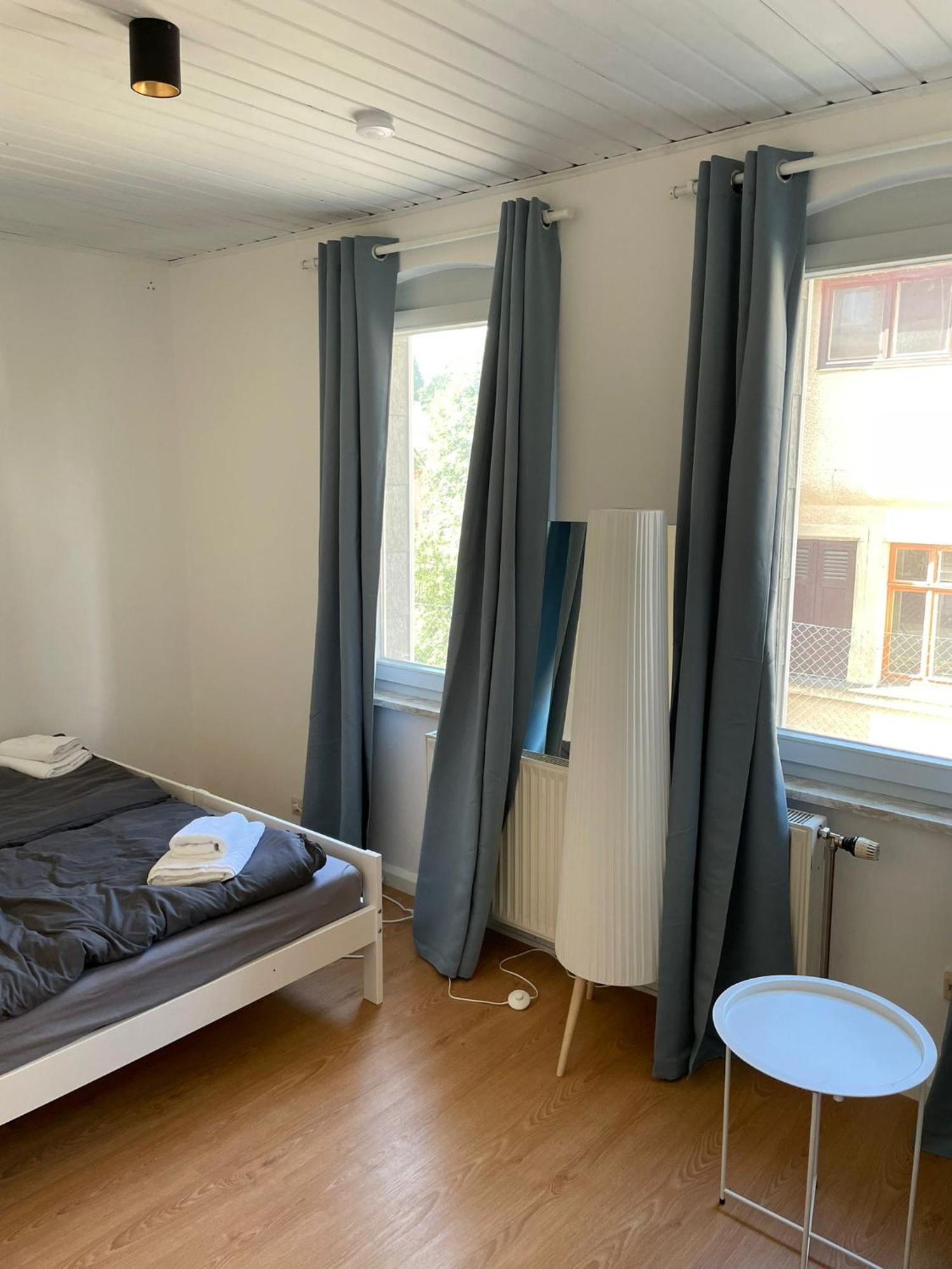 Leopold'S Apartments Mit Garten Und Vesteblick Mitten In コーブルク エクステリア 写真